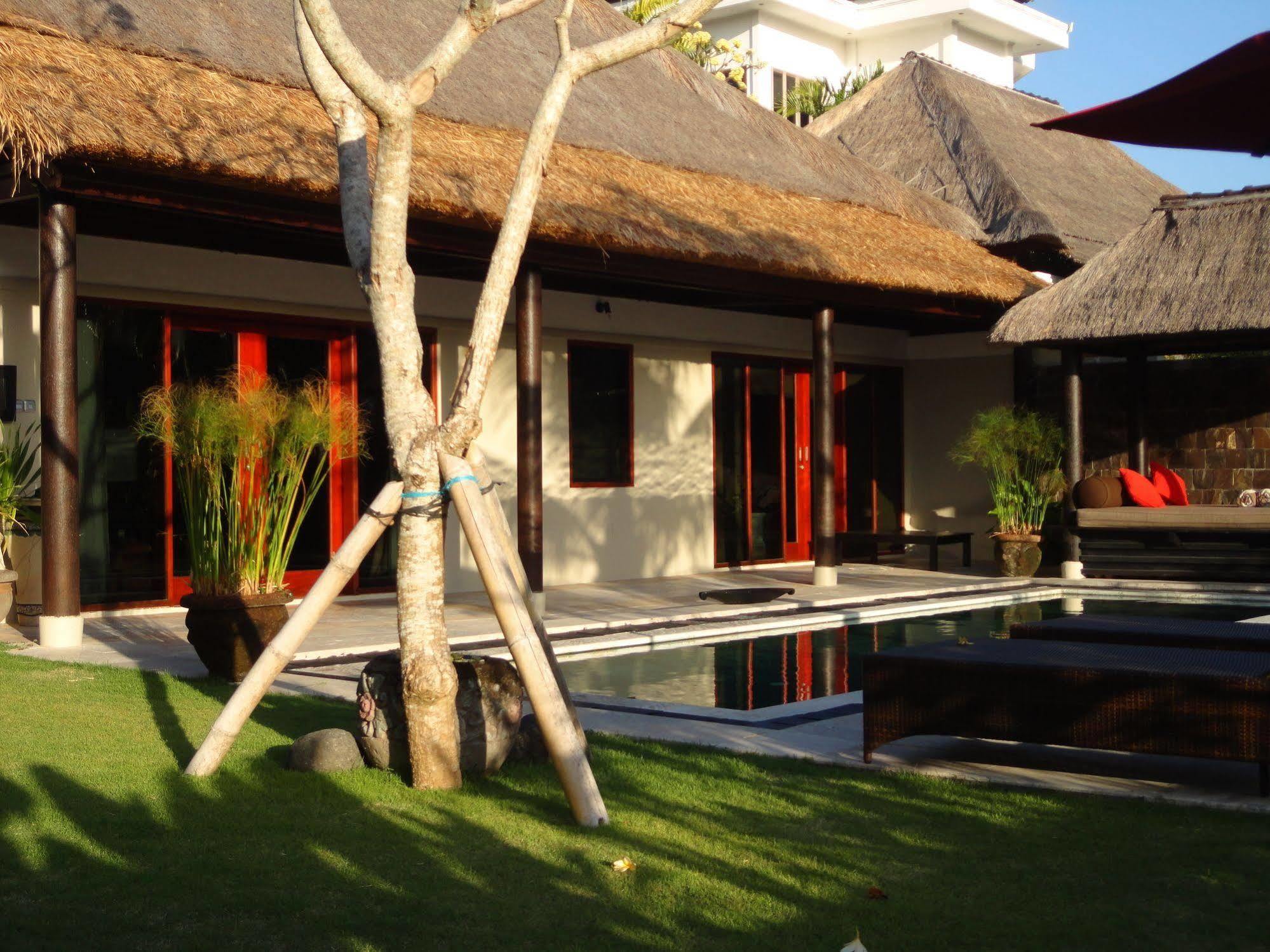Hillstone Uluwatu Villa Ungasan Екстериор снимка
